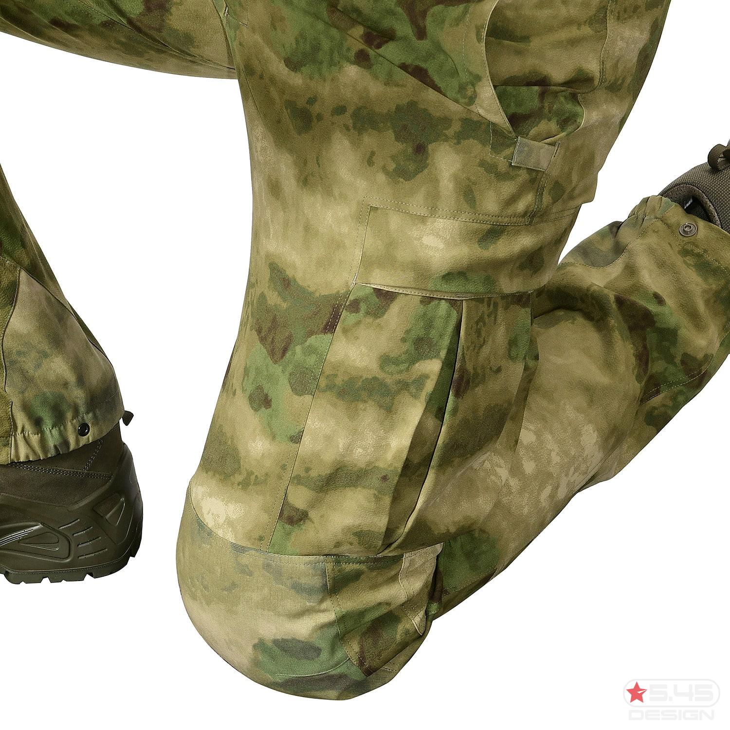 The knees are reinforced with CORDURA material famous for its durability and abrasion resistance.